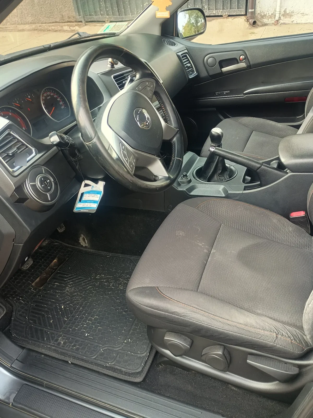 SSANGYONG ACTYON SPORTS 2.0 6as611 Mt Diesel año 2017