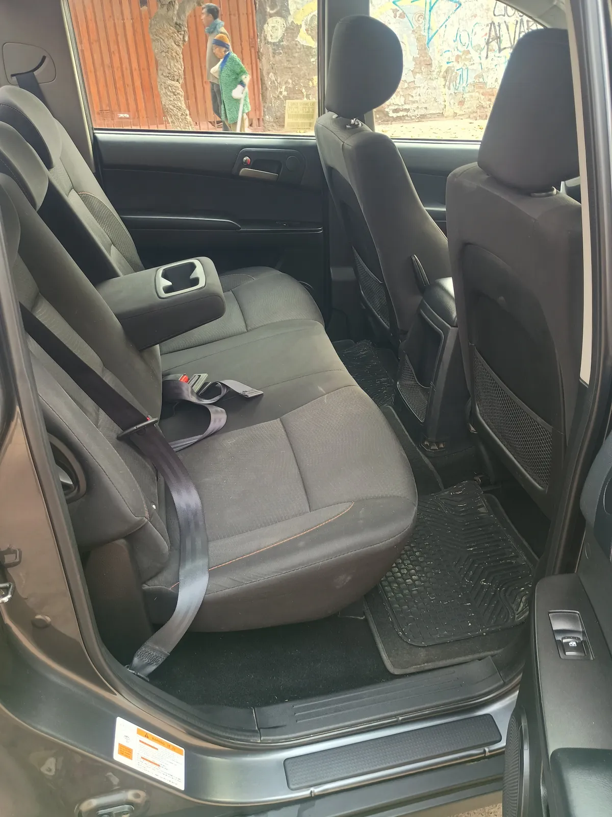SSANGYONG ACTYON SPORTS 2.0 6as611 Mt Diesel año 2017