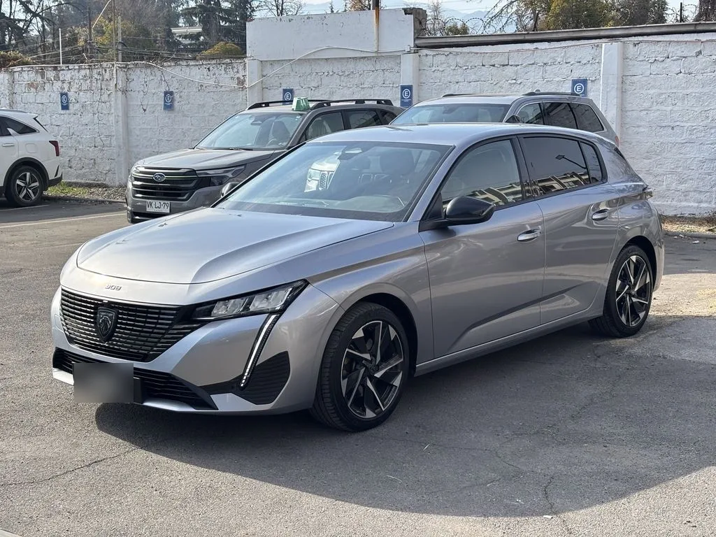 Peugeot 308 1.5 Allure Pack Bluehdi Diesel 130 4x2 Eat8 5p año 2023