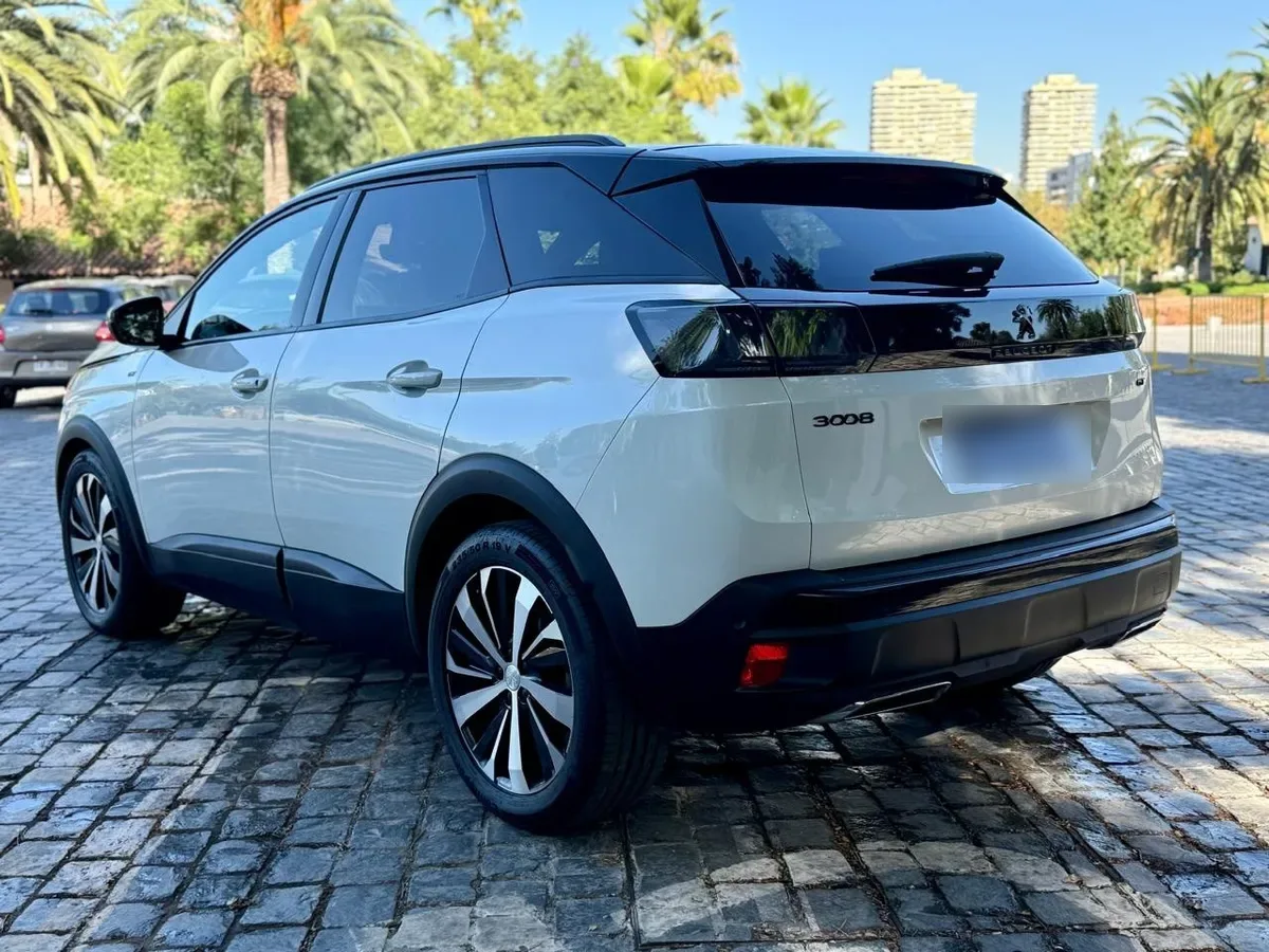 Peugeot 3008 1.6 Gt Hybrid4 E At Hibrido año 2024
