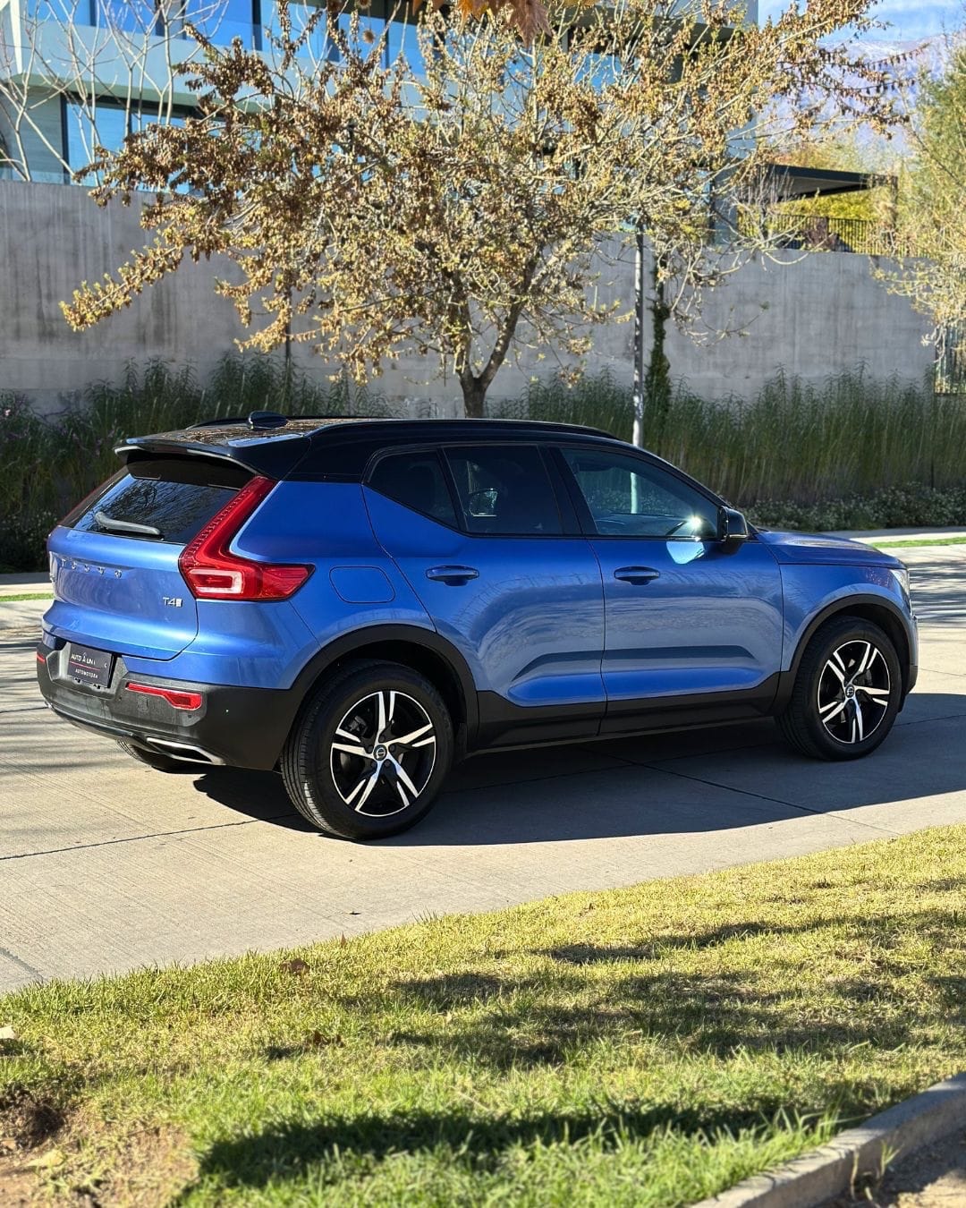 Volvo Xc40 2.0 T4 Fwd R-Design At año 2020