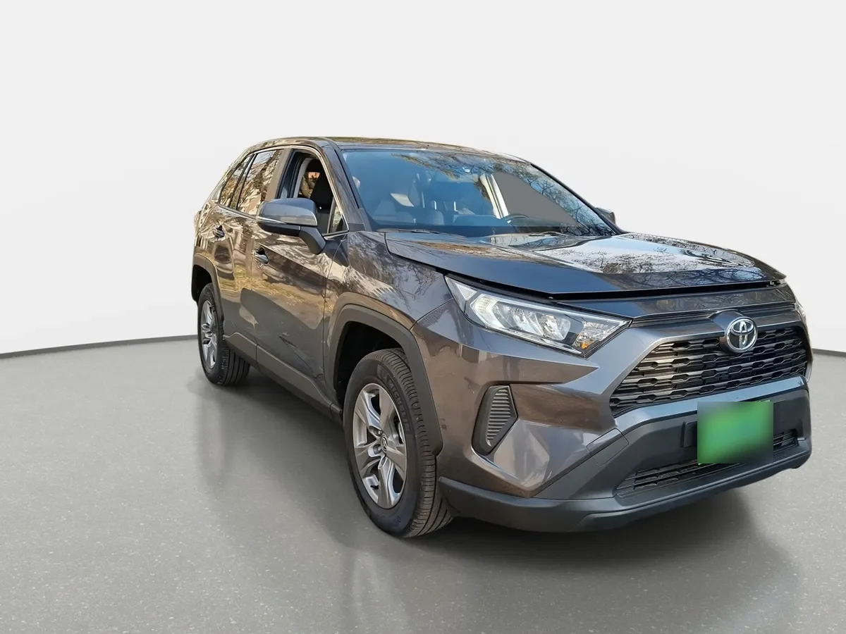 Toyota Rav 4 2.0 Le 4x2 Cvt At 5p año 2026