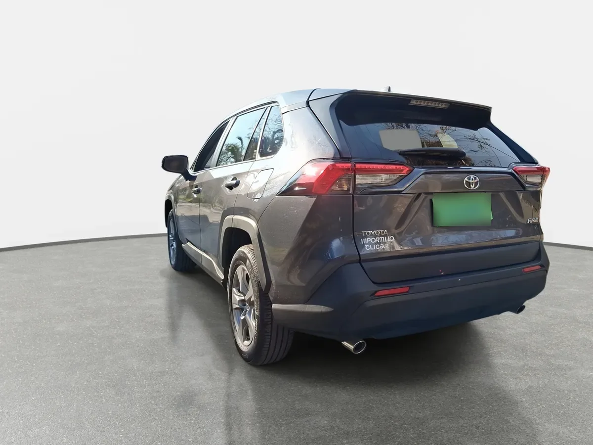 Toyota Rav 4 2.0 Le 4x2 Cvt At 5p año 2026