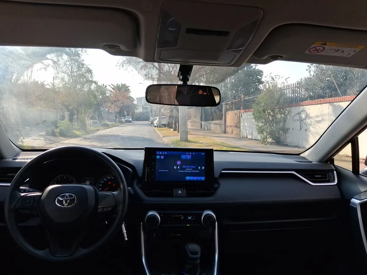 Toyota Rav 4 2.0 Le 4x2 Cvt At 5p año 2026