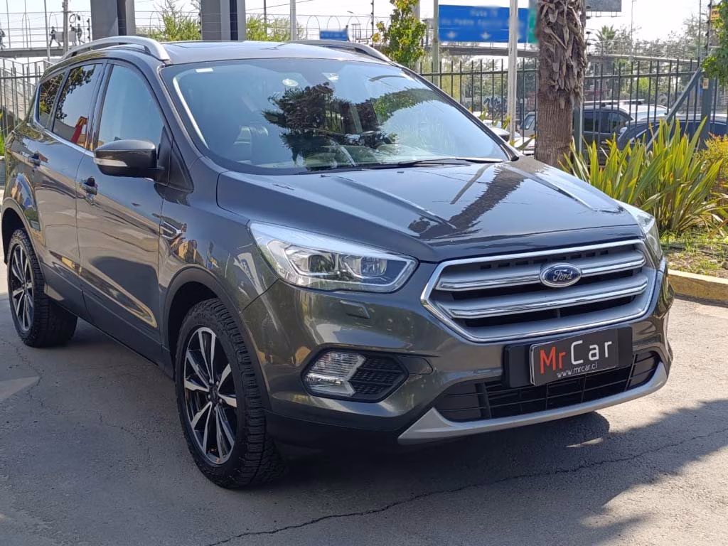 Ford Escape Ecoboost 4x2 año 2020