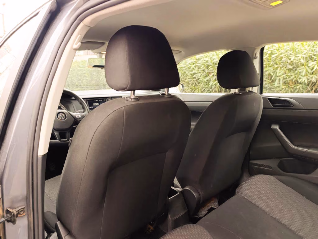 Volkswagen Polo Trendline 1.6 Mt año 2021