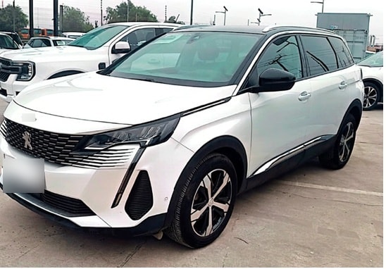 PEUGEOT 5008 1.6 Allure Pack Thp 165 At año 2023