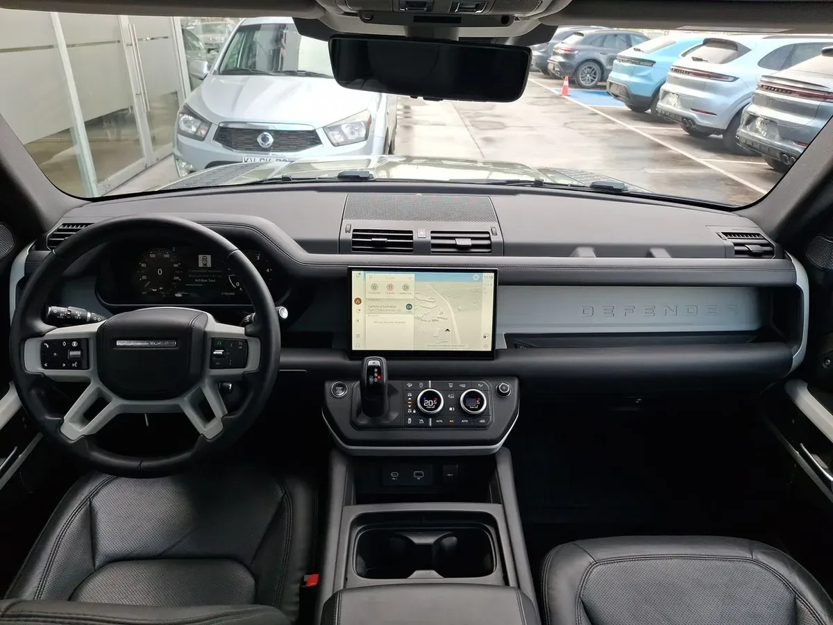 Land Rover Defender 3.0 90 Hse 4x4 At año 2025