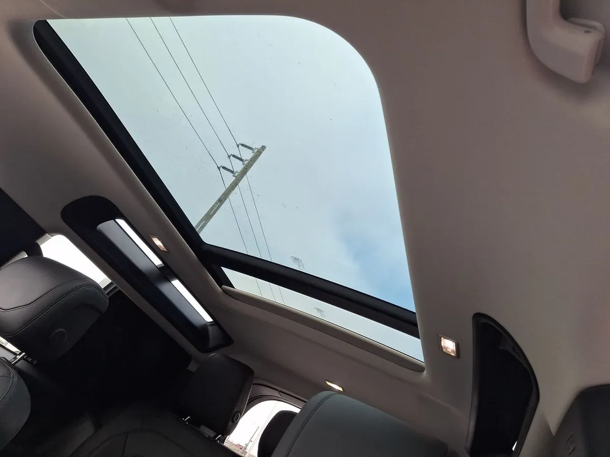 Land Rover Defender 3.0 90 Hse 4x4 At año 2025