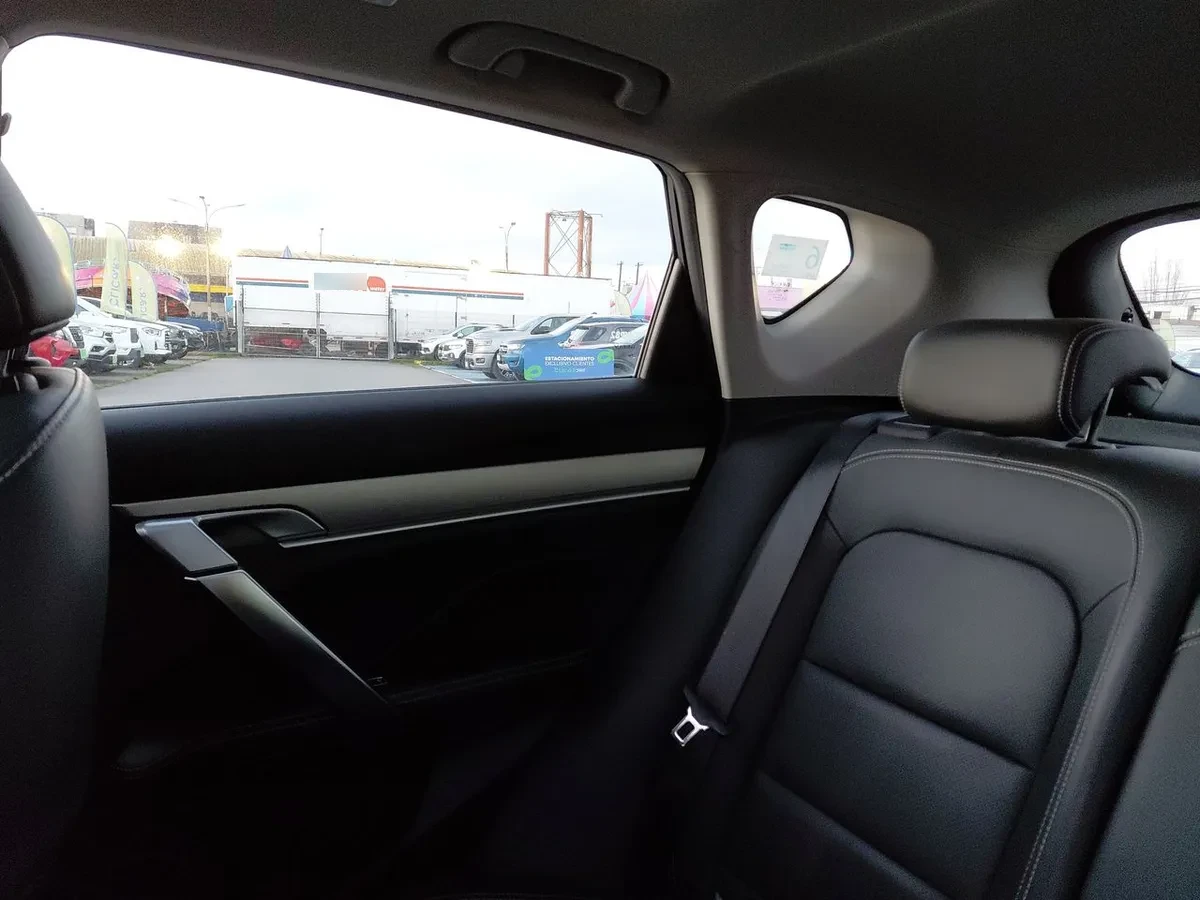 Geely Coolray 1.5 Exclusive 4x2 At 5p año 2023