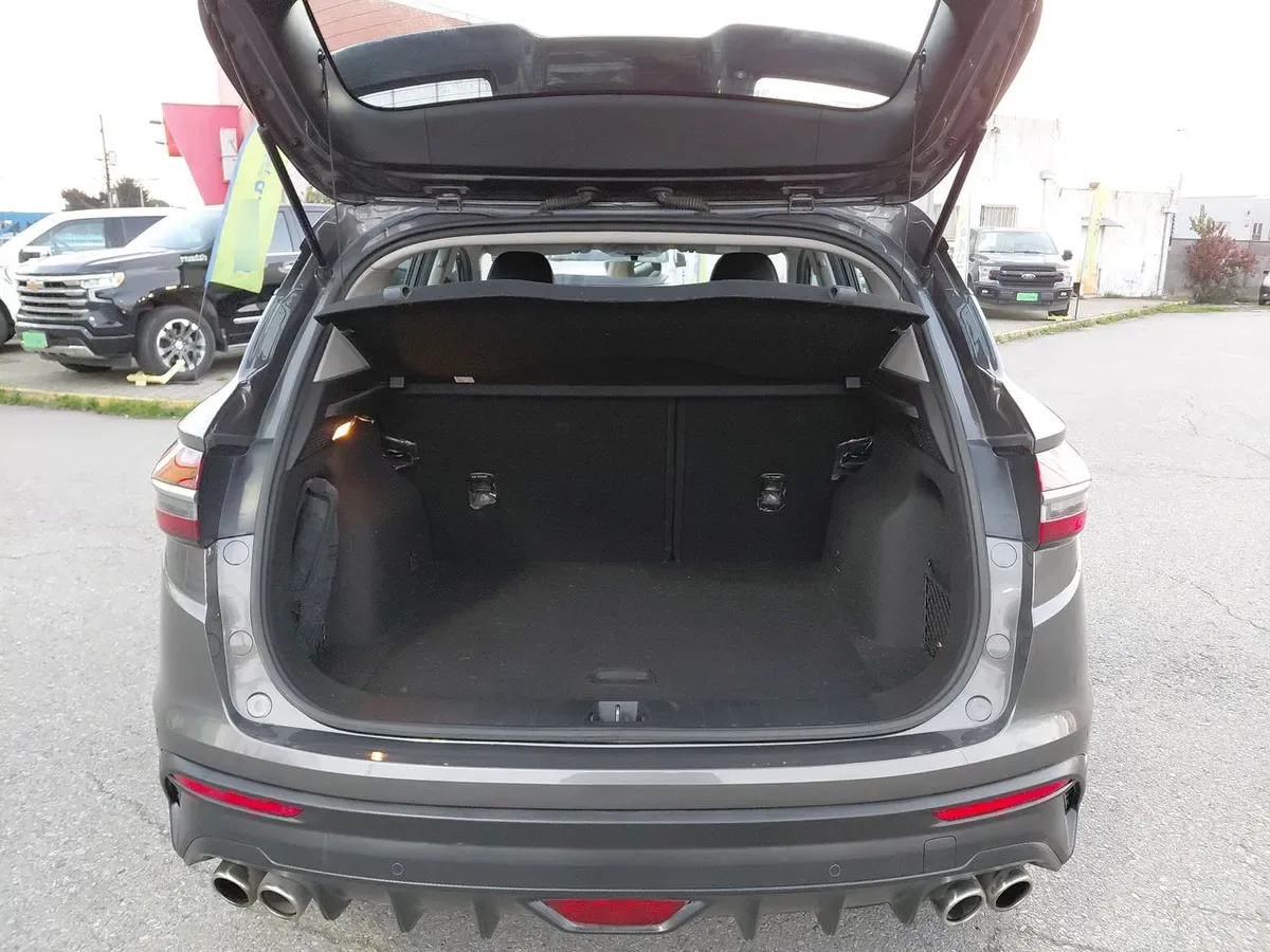 Geely Coolray 1.5 Exclusive 4x2 At 5p año 2023