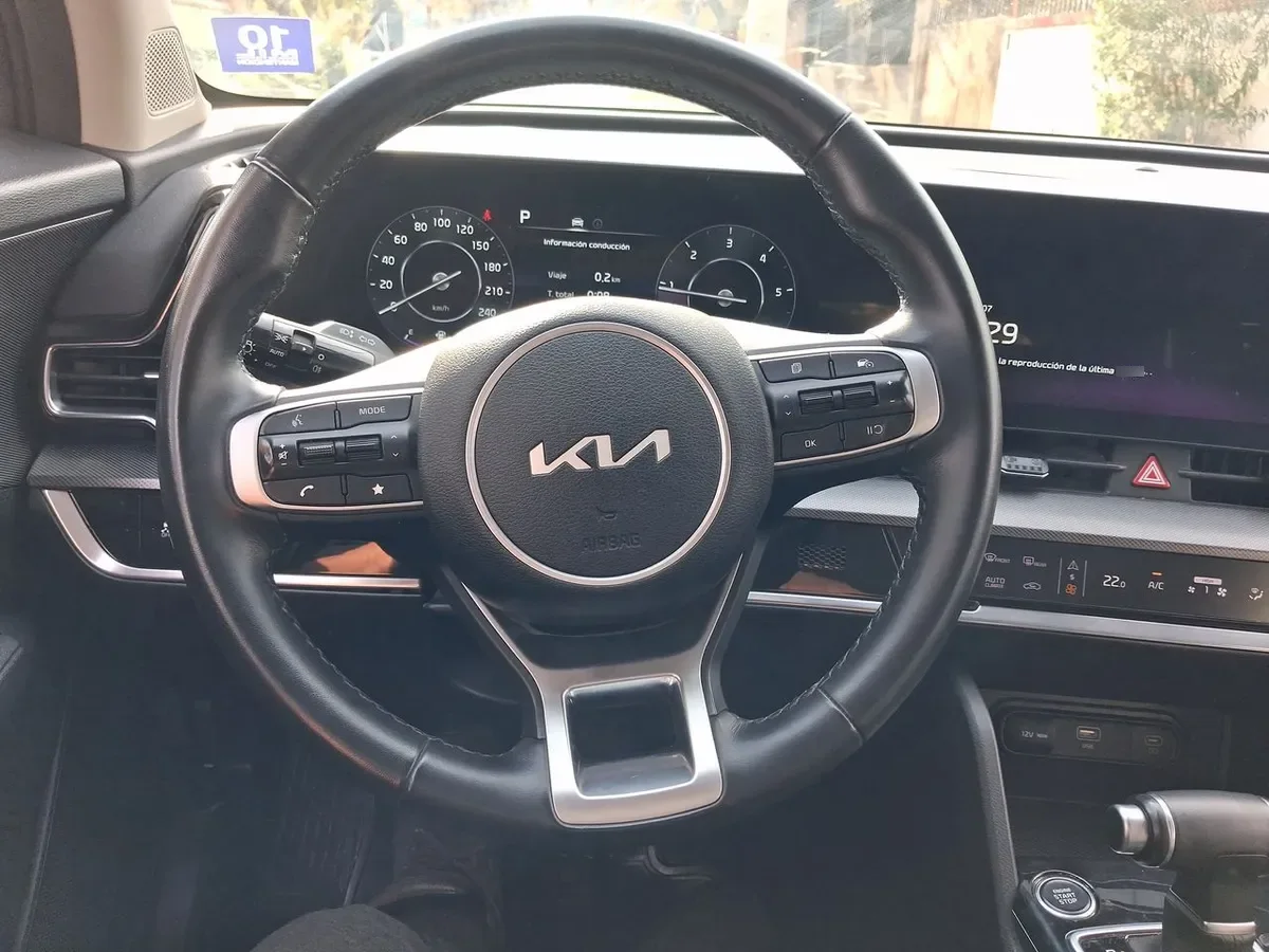Kia Sportage 2.0 Ex Dies 2wd 8at 5p año 2025