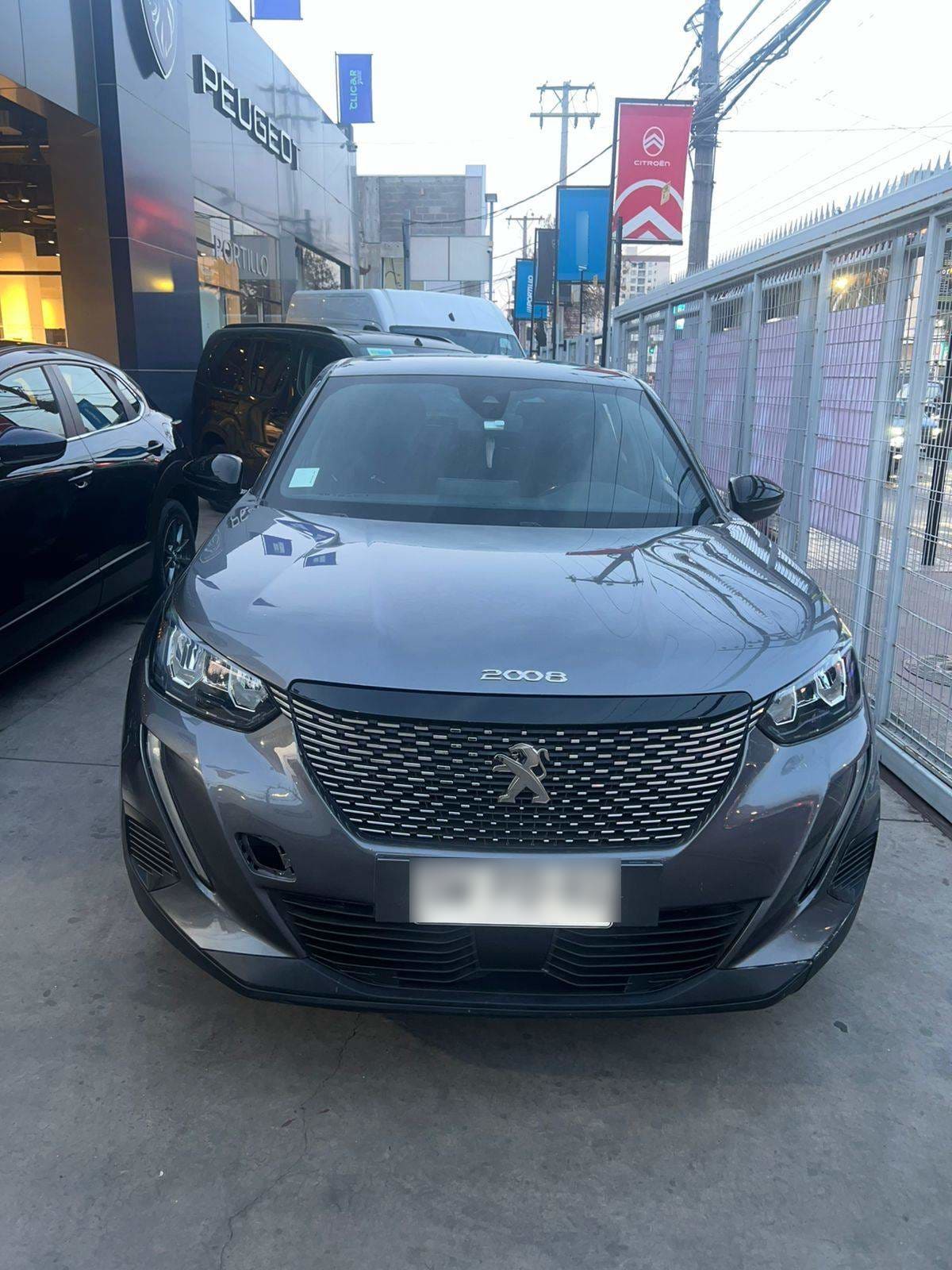 Peugeot 2008 1.2 Active Puretech 130 4x2 Mt 5p año 2023