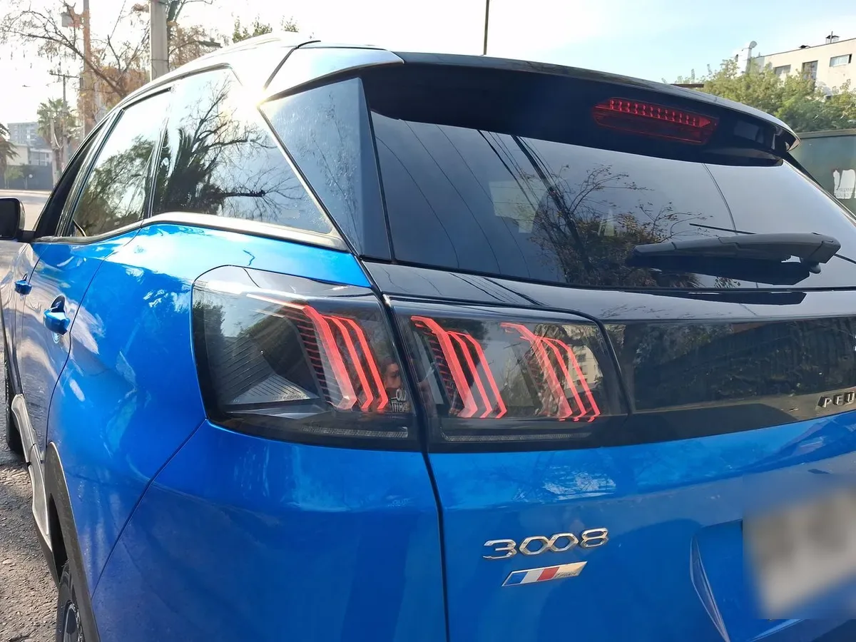 Peugeot 3008 1.6 Allure Thp 4x2 165 Eat6 5p año 2021