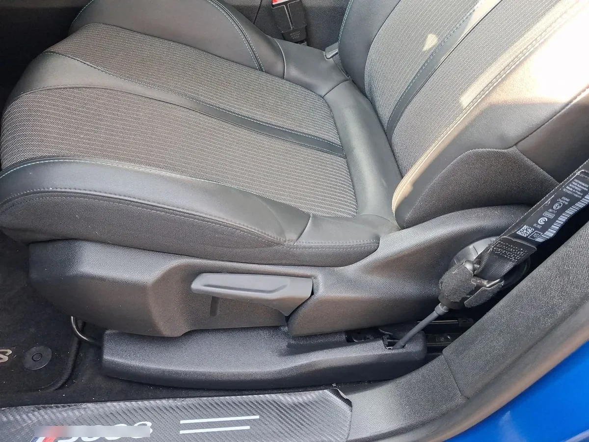 Peugeot 3008 1.6 Allure Thp 4x2 165 Eat6 5p año 2021