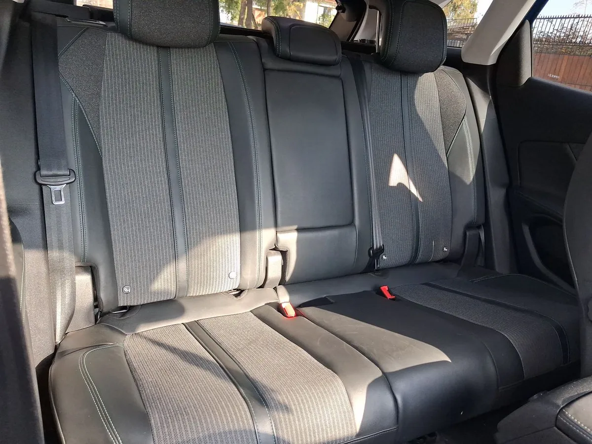 Peugeot 3008 1.6 Allure Thp 4x2 165 Eat6 5p año 2021