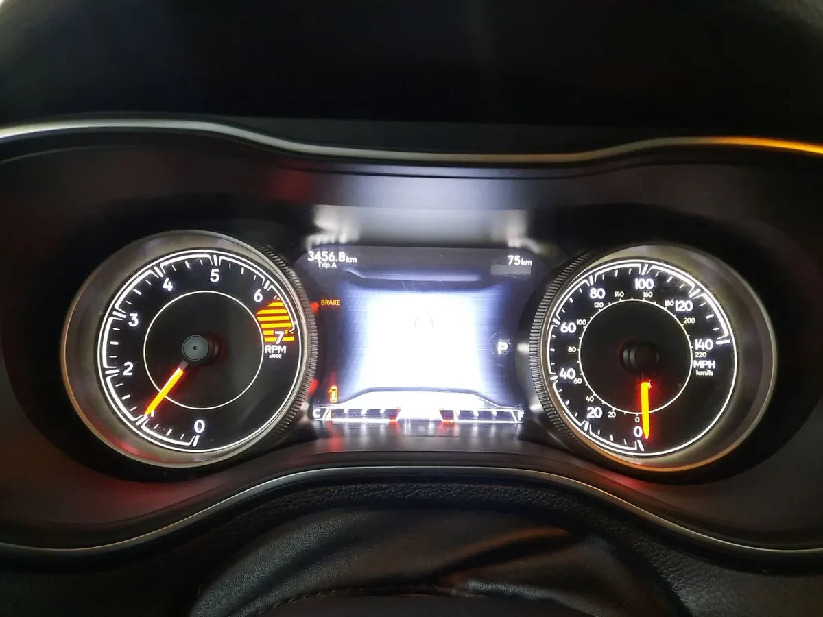 Jeep Cherokee 2.4 Limited 4x4 At 5p año 2019