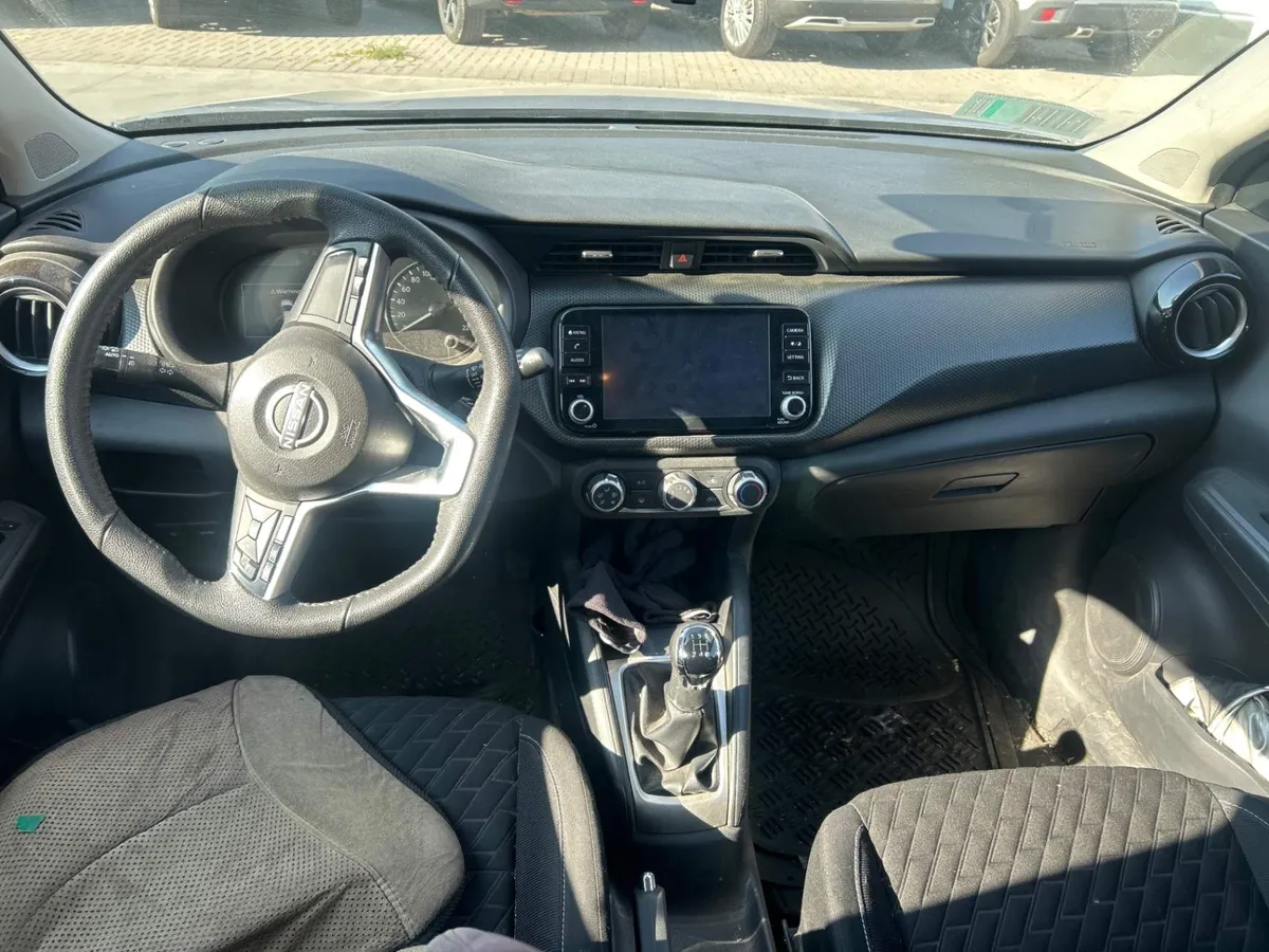 Nissan Kicks 1.6 Sense 4x2 Mt 5p año 2023