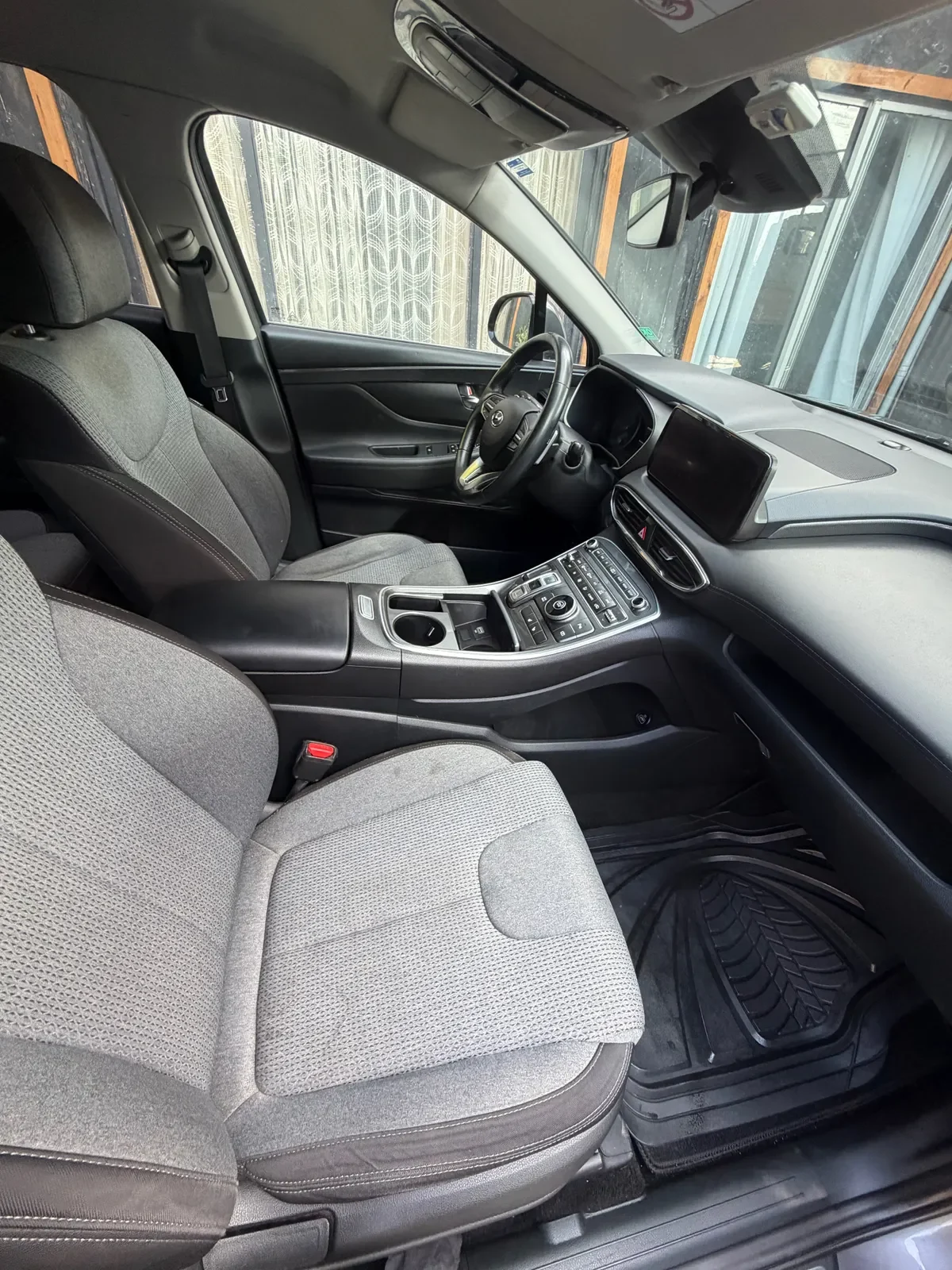 Hyundai Santa Fe 2.5 Value Fl At 4x4 año 2023