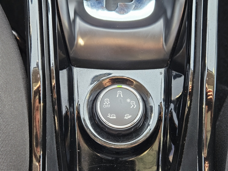 Peugeot 2008 Allure 1.5 Hdi Aut año 2020