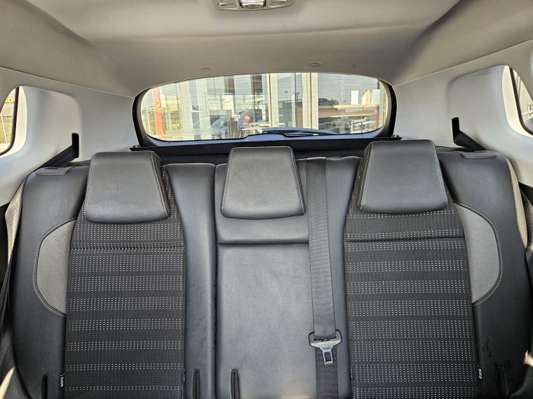 Peugeot 2008 Allure 1.5 Hdi Aut año 2020