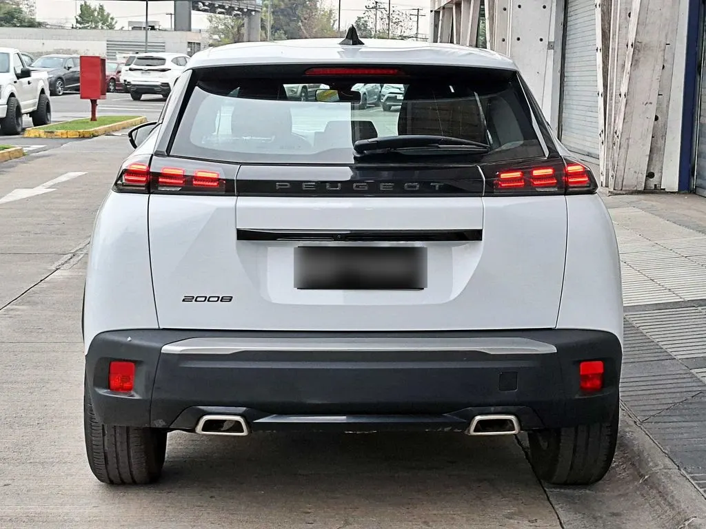Peugeot 2008 Active año 2025