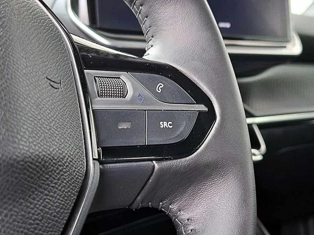 Peugeot 2008 Active año 2025