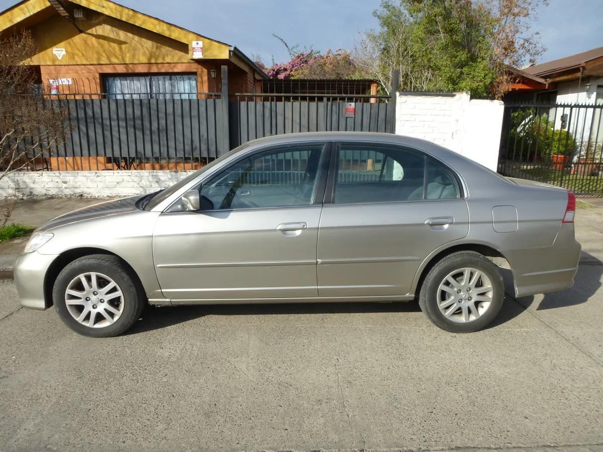 Honda Civic 1.8 At Sedan Lxs año 2006