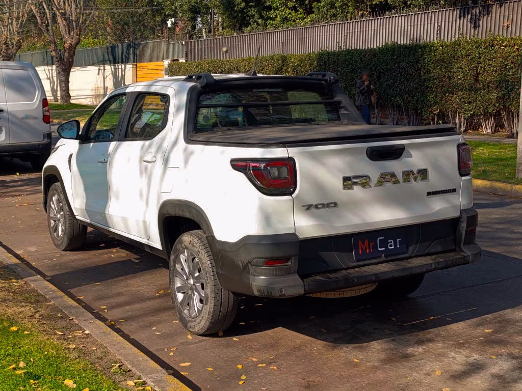 Ram 700 Bighorn año 2024