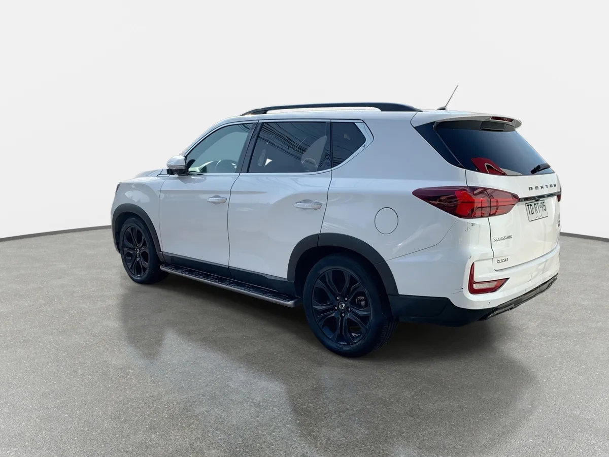 Ssangyong Rexton 2.2t Limited Plus Diesel 4x4 9ab 8at 5p año 2024