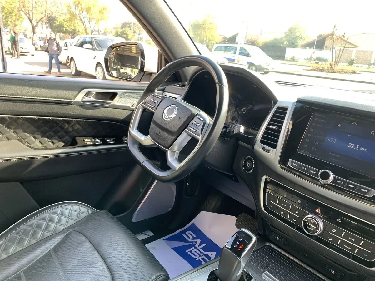 Ssangyong Rexton 2.2t Limited Plus Diesel 4x4 9ab 8at 5p año 2024