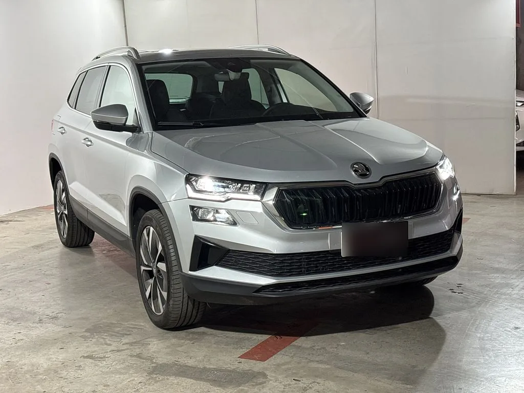 Skoda Karoq 1.4 Tsi Design 4x2 At 5p año 2026