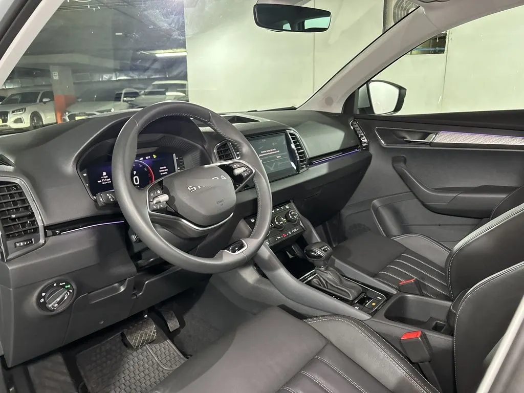 Skoda Karoq 1.4 Tsi Design 4x2 At 5p año 2026