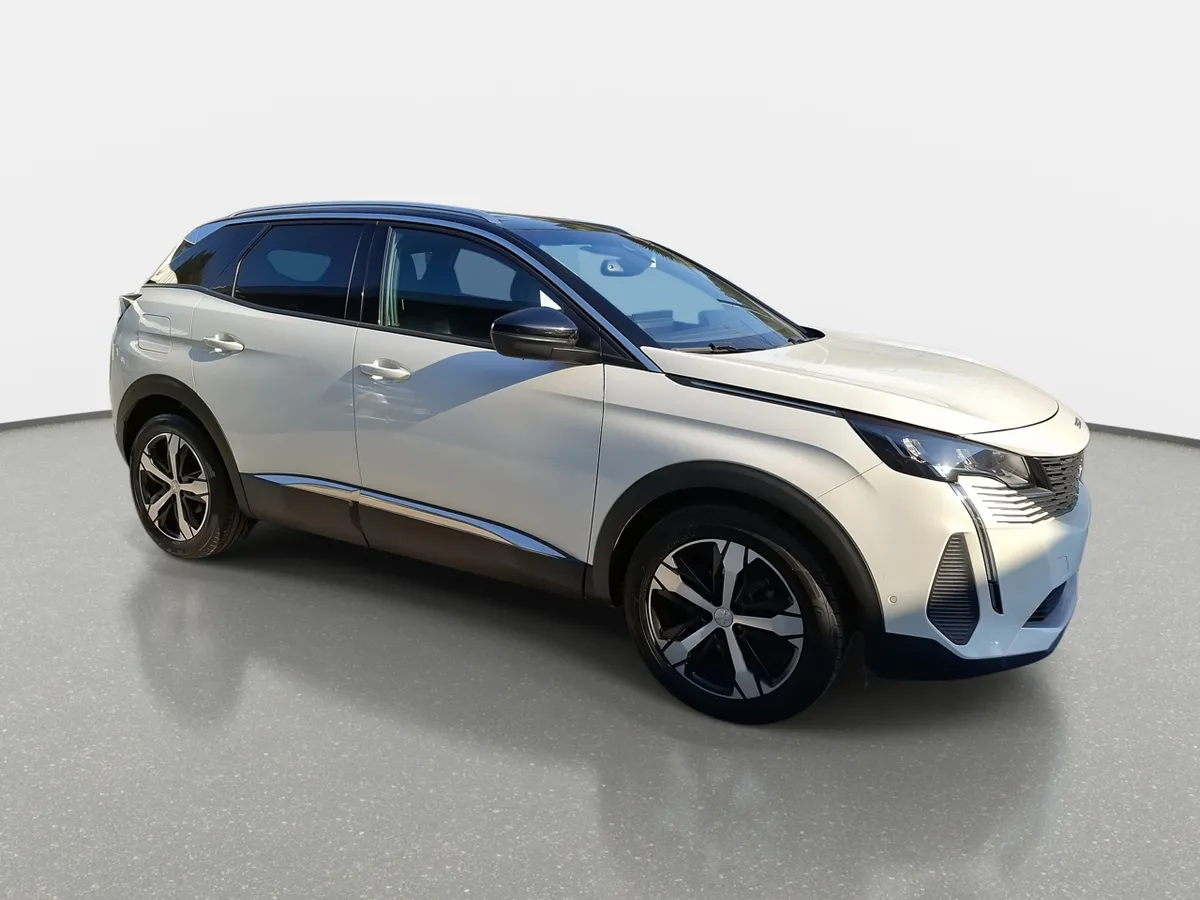 Peugeot 3008 1.5 Allure Pack Bluehdi 130 4x2 Eat8 5p año 2024