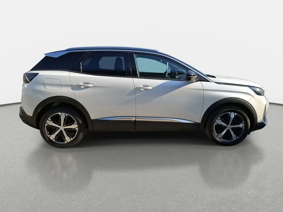 Peugeot 3008 1.5 Allure Pack Bluehdi 130 4x2 Eat8 5p año 2024