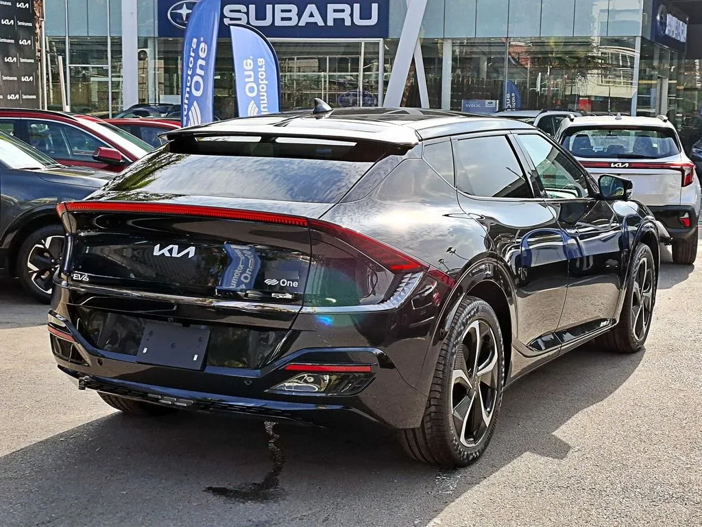 Kia Ev6 At año 2025