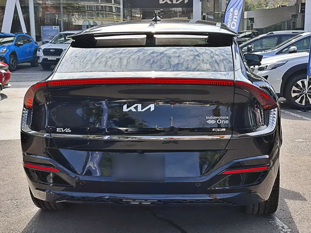 Kia Ev6 At año 2025