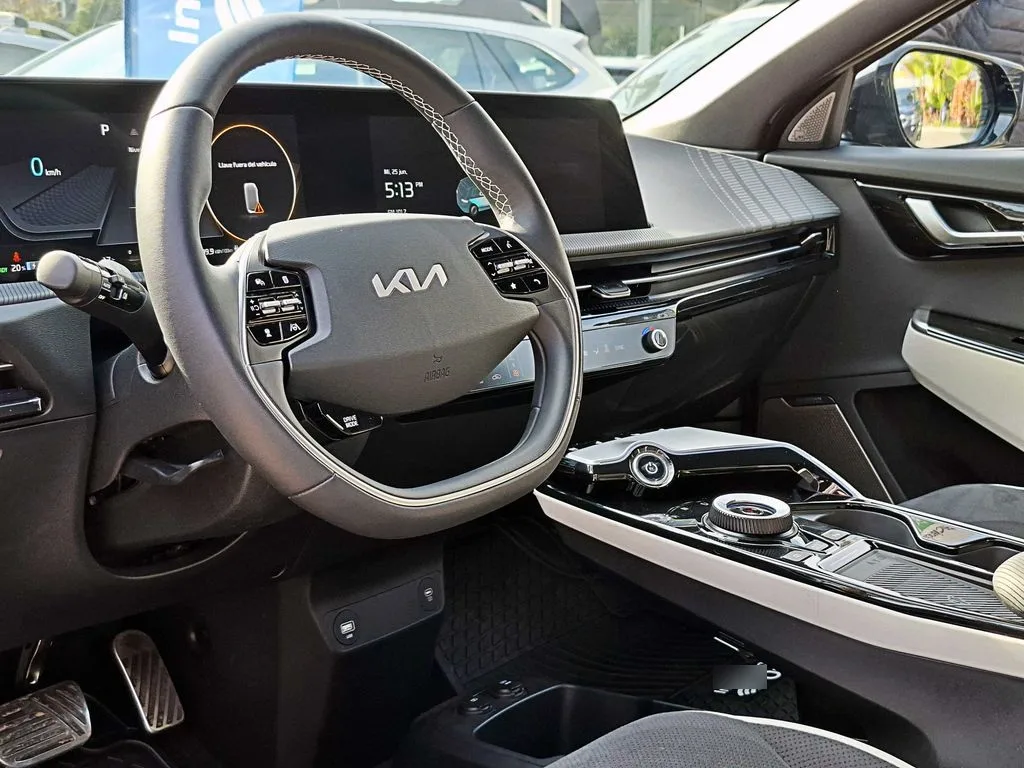 Kia Ev6 At año 2025