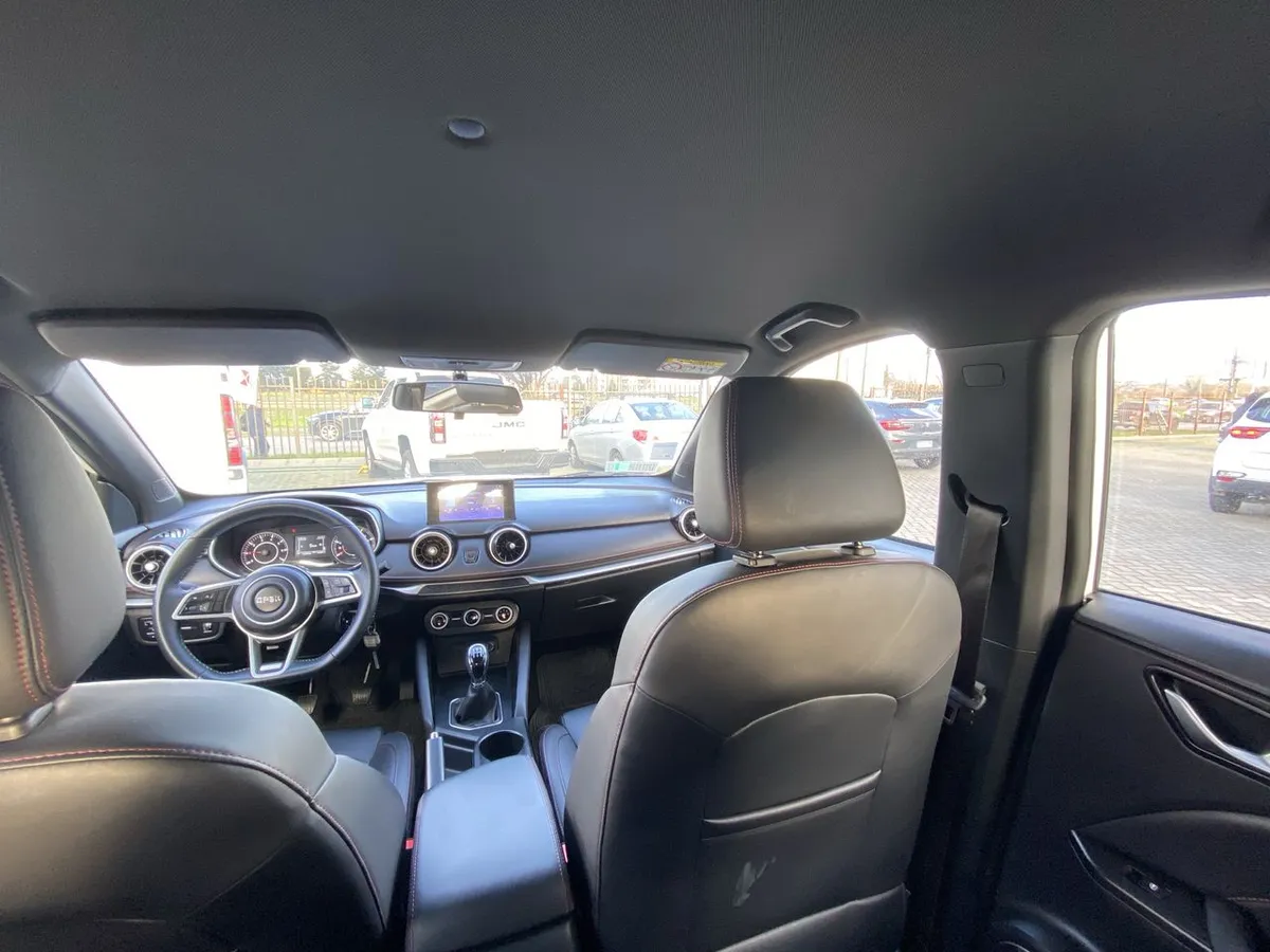 DFSK 500 1.5 Luxury 4x2 Mt 5p año 2025