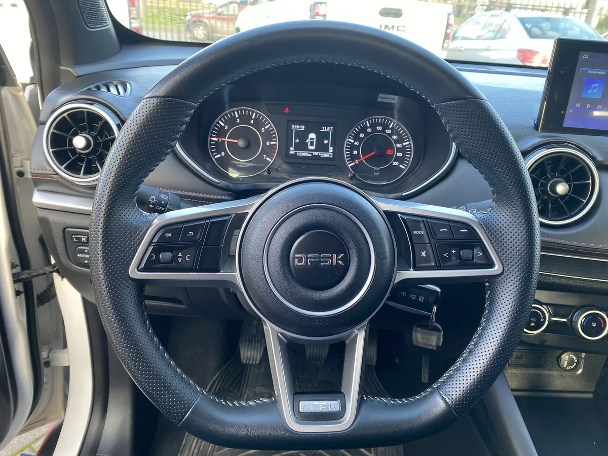 DFSK 500 1.5 Luxury 4x2 Mt 5p año 2025
