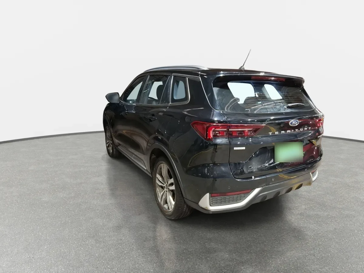 Ford Territory 1.5 Titanium 4x2 At 5p año 2025