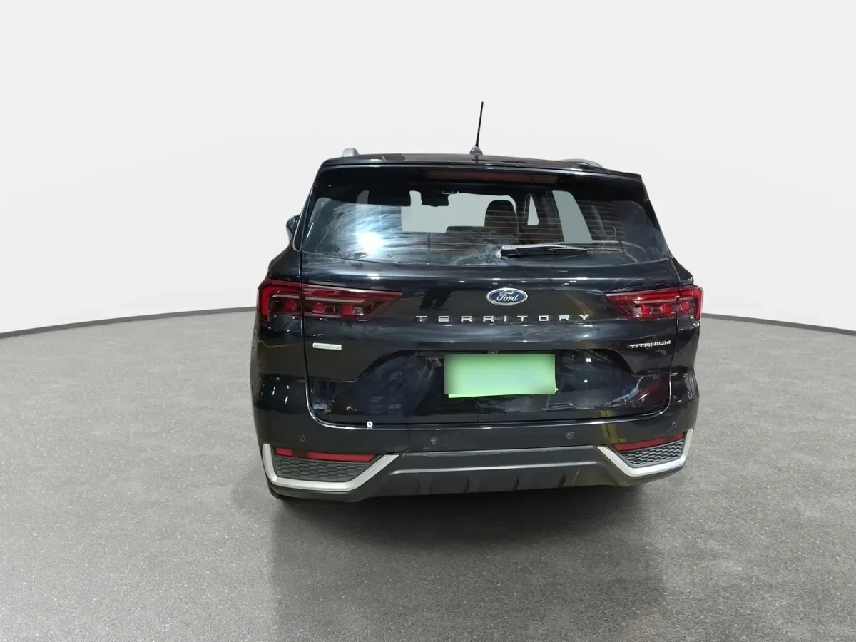 Ford Territory 1.5 Titanium 4x2 At 5p año 2025