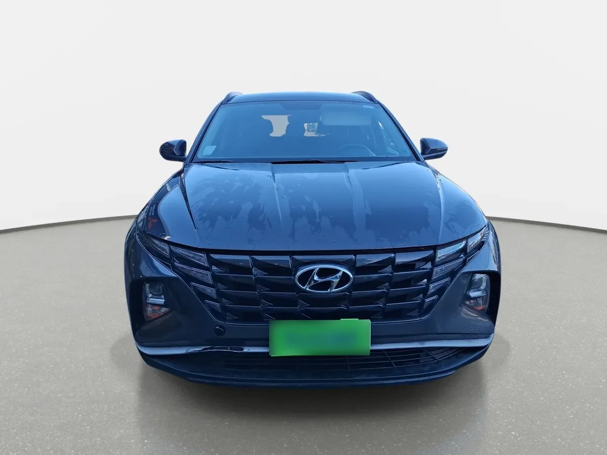 Hyundai Tucson 2.0 Nx4 Plus 2wd Mt 5p año 2023