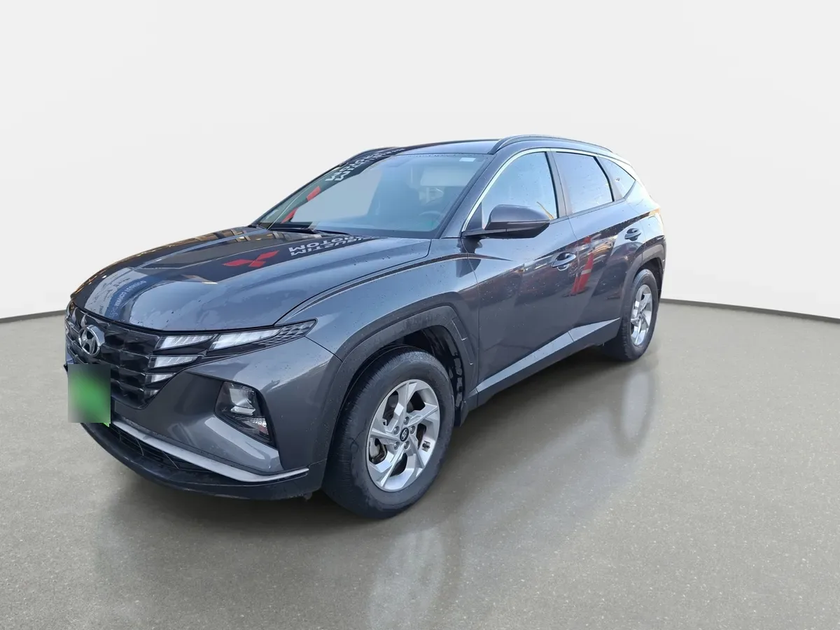 Hyundai Tucson 2.0 Nx4 Plus 2wd Mt 5p año 2023
