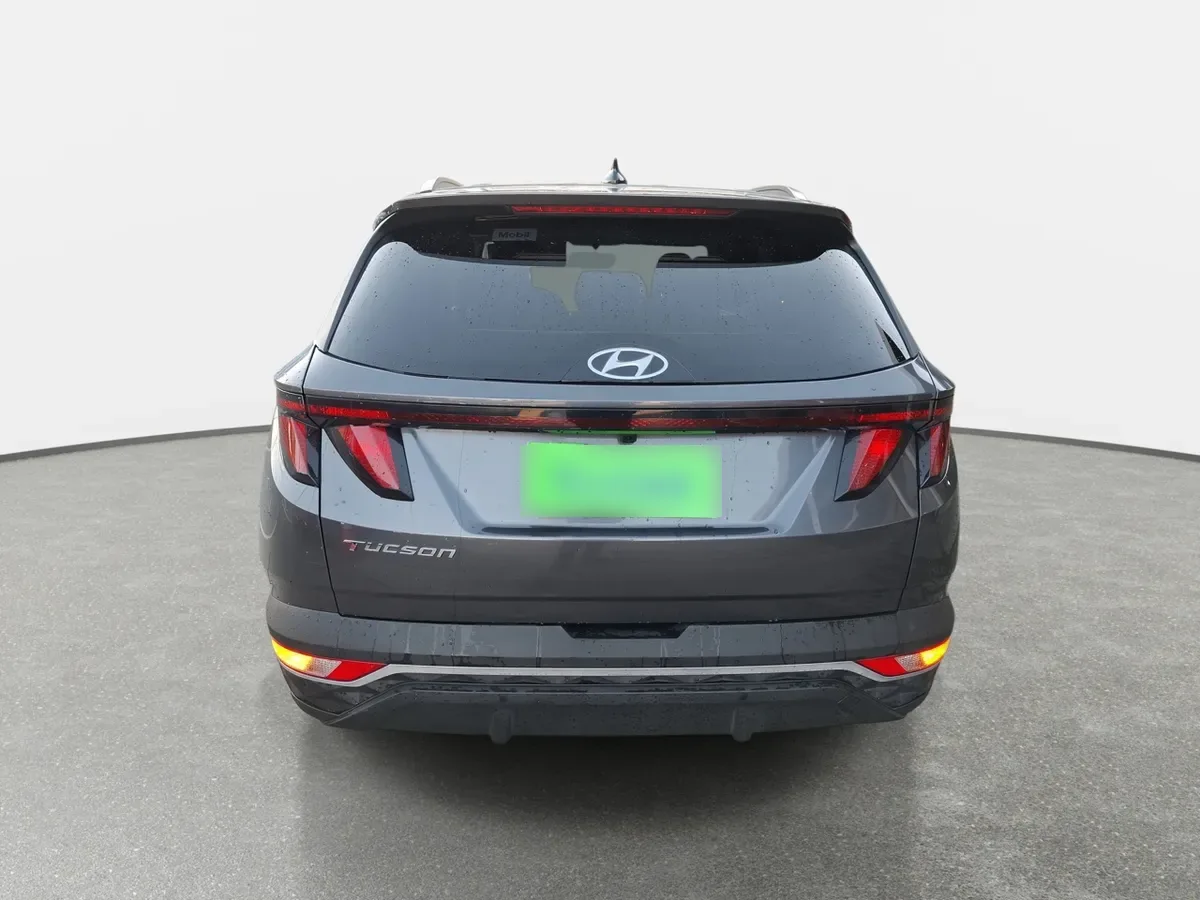 Hyundai Tucson 2.0 Nx4 Plus 2wd Mt 5p año 2023