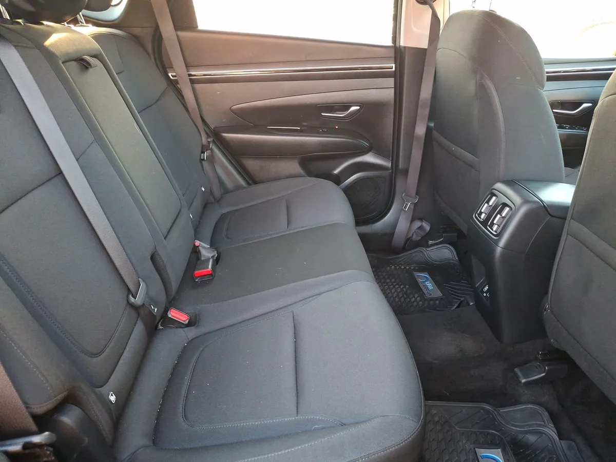 Hyundai Tucson 2.0 Nx4 Plus 2wd Mt 5p año 2023
