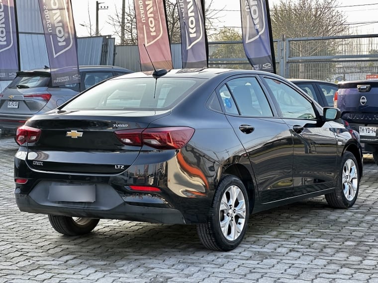 Chevrolet Onix Sedan Ltz 1.0 Mt año 2023