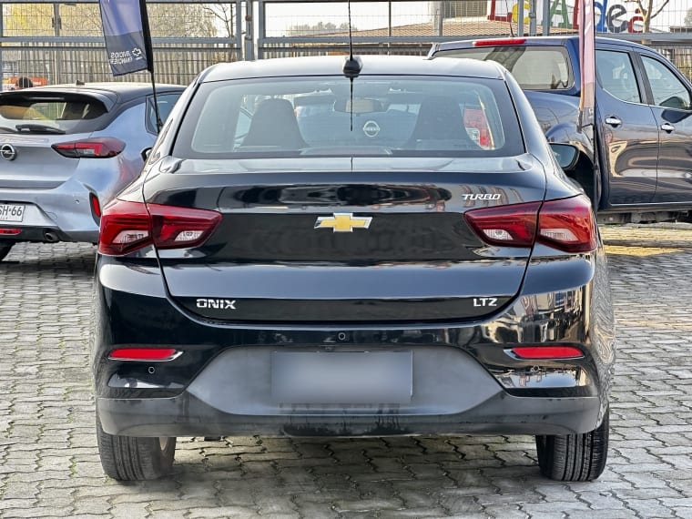 Chevrolet Onix Sedan Ltz 1.0 Mt año 2023