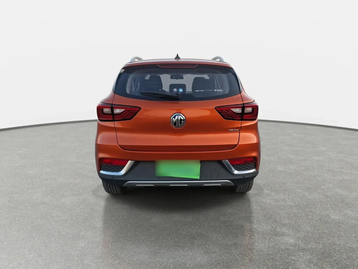 MG Mg Zs 1.5 Std 4x2 Mt 5p año 2024