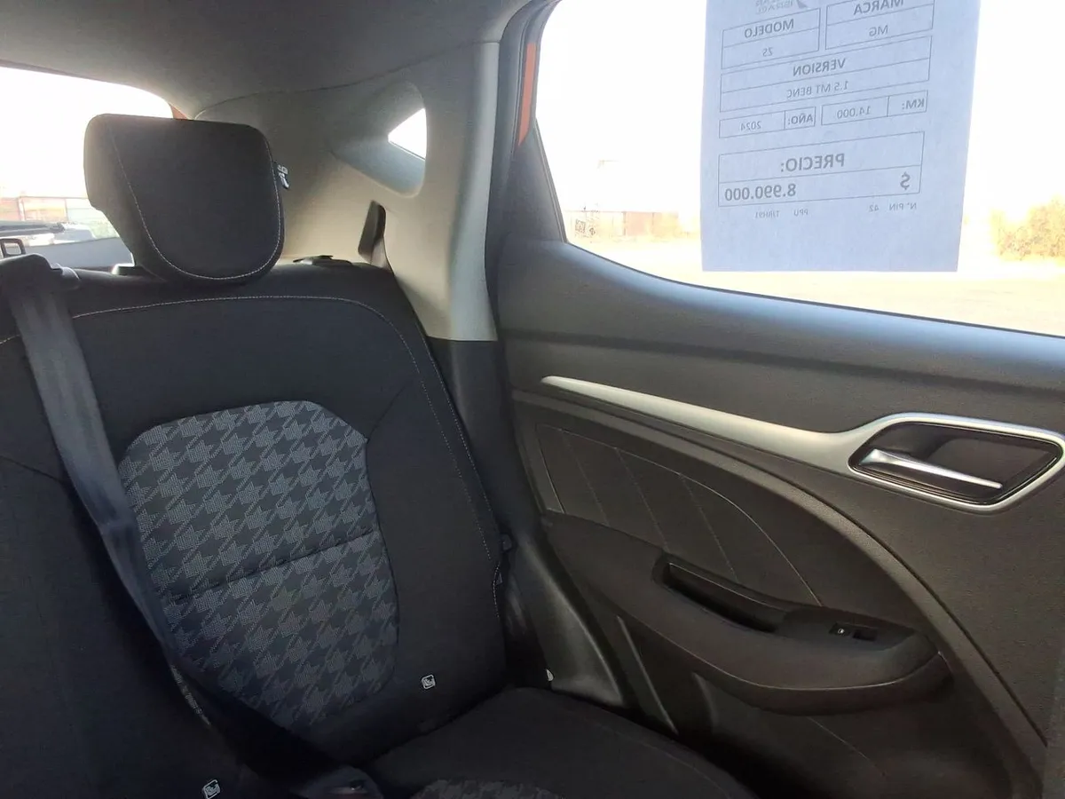 MG Mg Zs 1.5 Std 4x2 Mt 5p año 2024